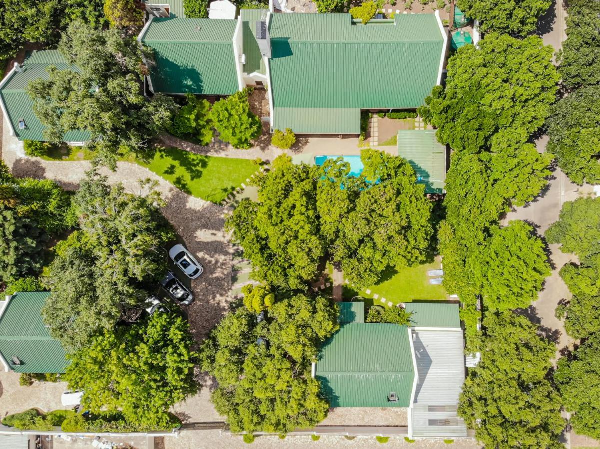 Sunninghill Guest Lodges Johannesburg Exterior photo