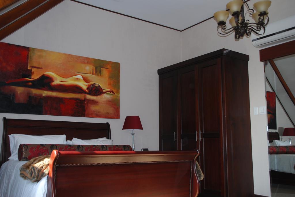 Sunninghill Guest Lodges Johannesburg Room photo